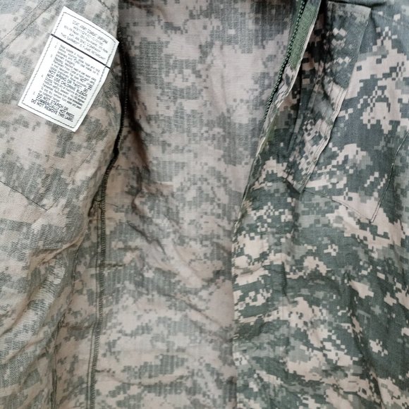 Defender M Military Camo Utility Jacket NEW NWT Men's size Small - Picture 11 of 13